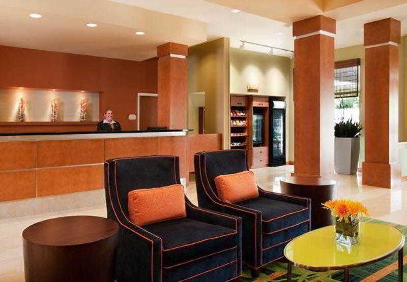 Fairfield Inn & Suites By Marriott Виннипег Интерьер фото